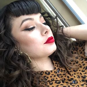 Meet your Posher, Maricela